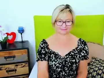 mariemature na kamerce